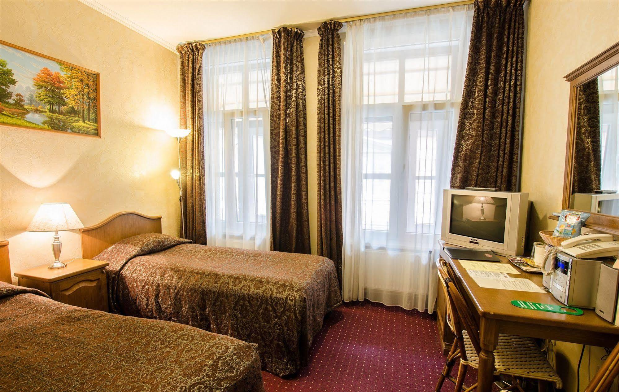 Boutique Monte Kristo Hotell 4*